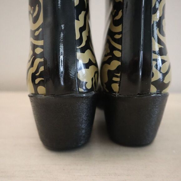Nomad Women's Sz 6 Black/Tan Animal Print Yippy Pointy Toe Rubber Rain Boots - Picture 3 of 8